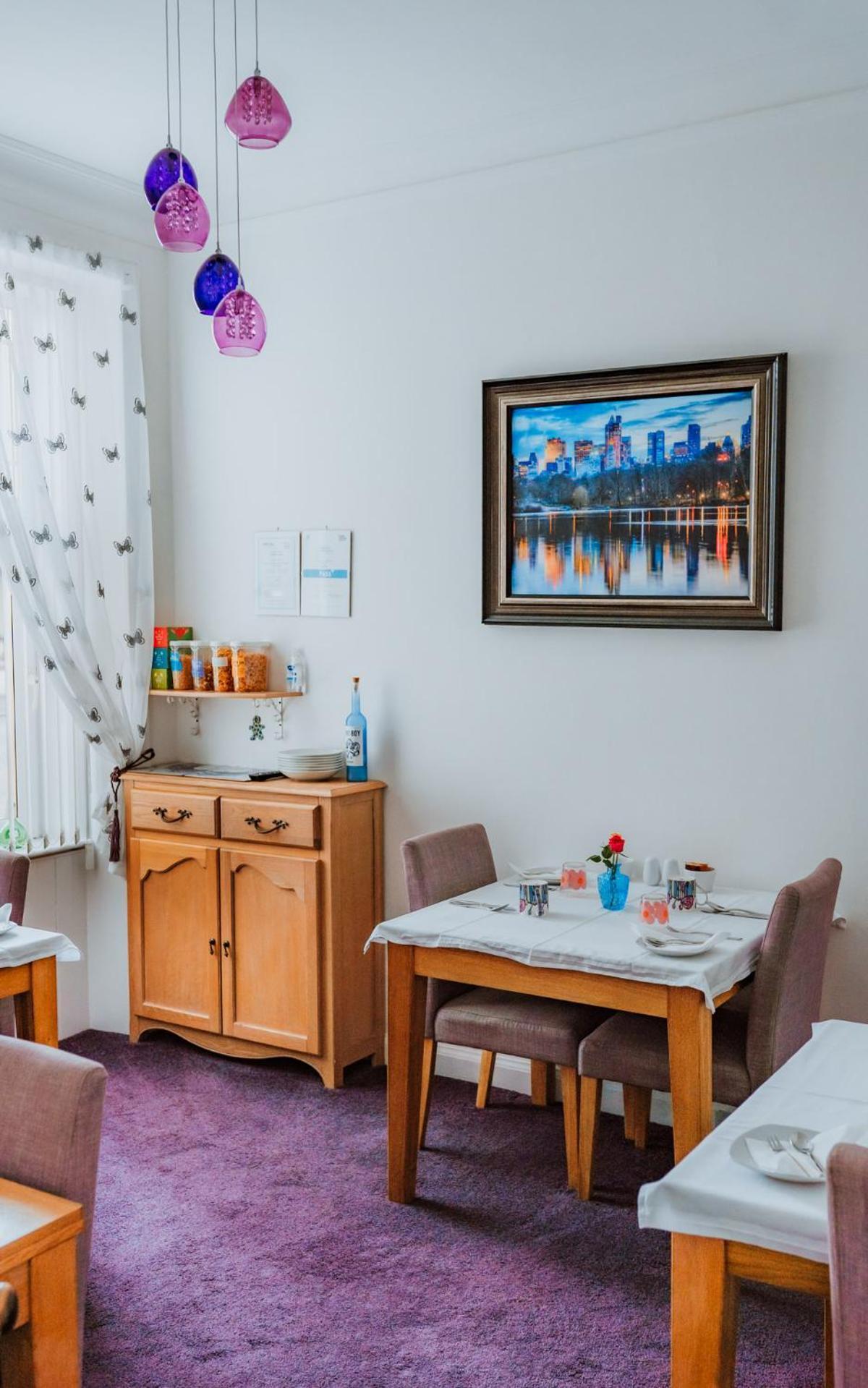 Dawn Break Guest House Largs Εξωτερικό φωτογραφία